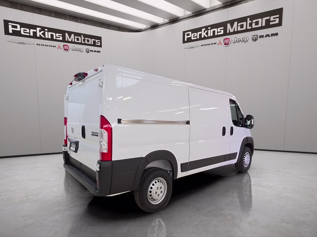 2026 Bright White Clearcoat Ram ProMaster 1500 Low Roof FWD Van