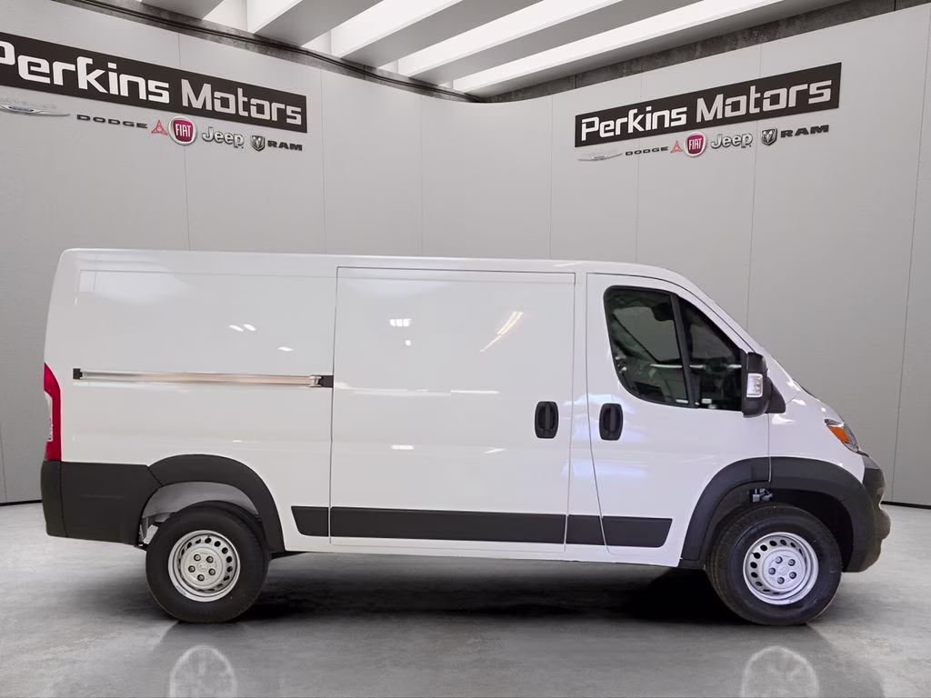 2026 Bright White Clearcoat Ram ProMaster 1500 Low Roof FWD Van