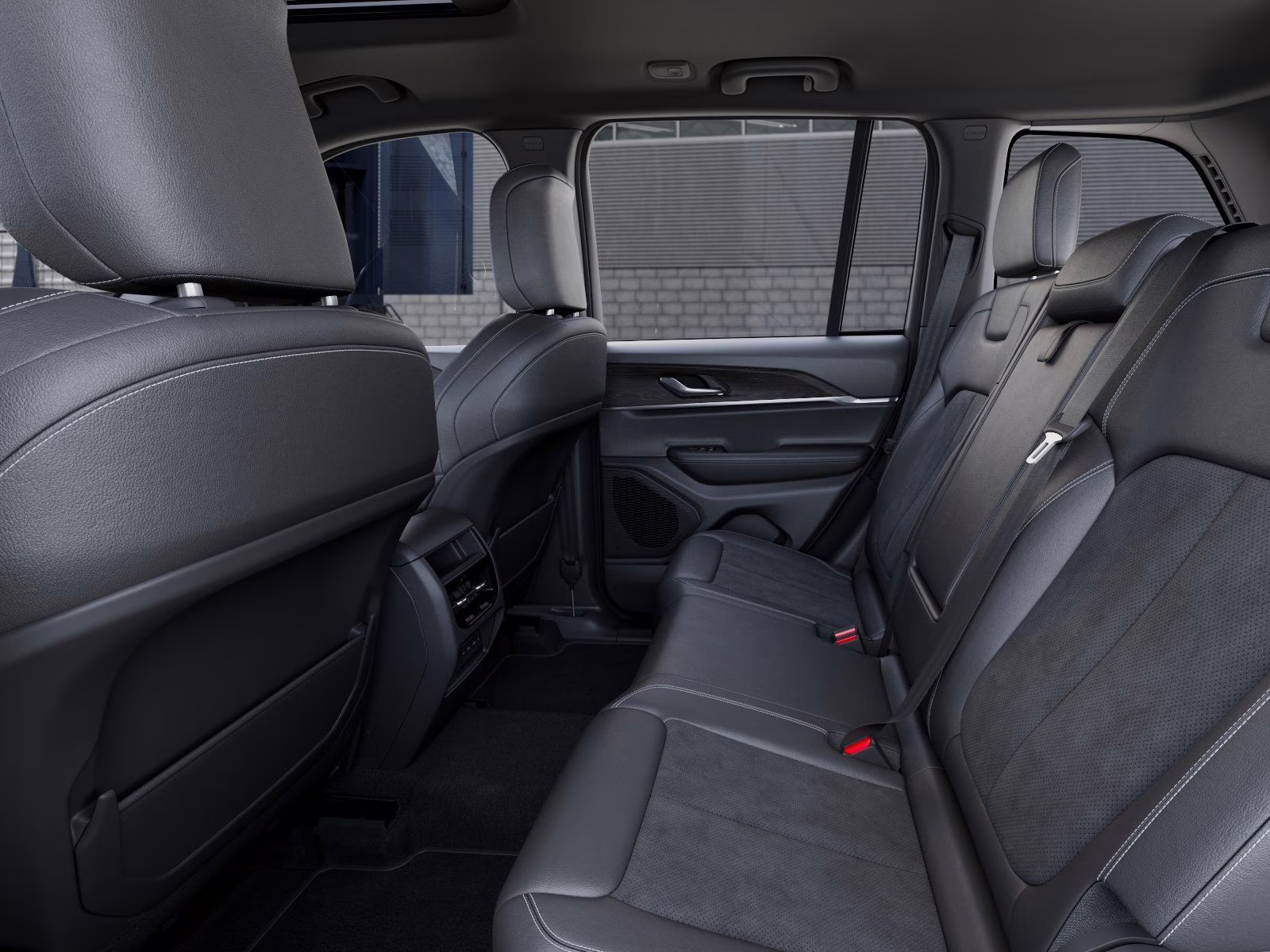 2026 Baltic Gray Metallic Clearcoat Jeep Grand Cherokee Laredo Altitude 4X4 SUV