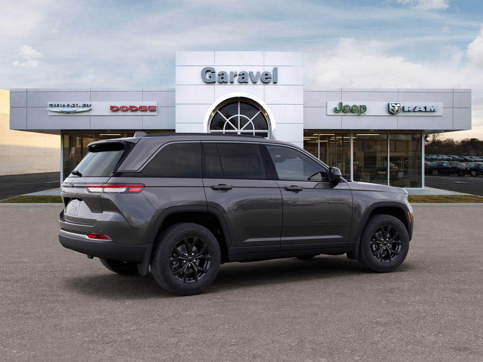2026 Baltic Gray Metallic Clearcoat Jeep Grand Cherokee Laredo Altitude 4X4 SUV