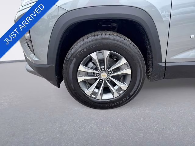2026 Sterling Gray Metallic Chevrolet Equinox LT FWD SUV