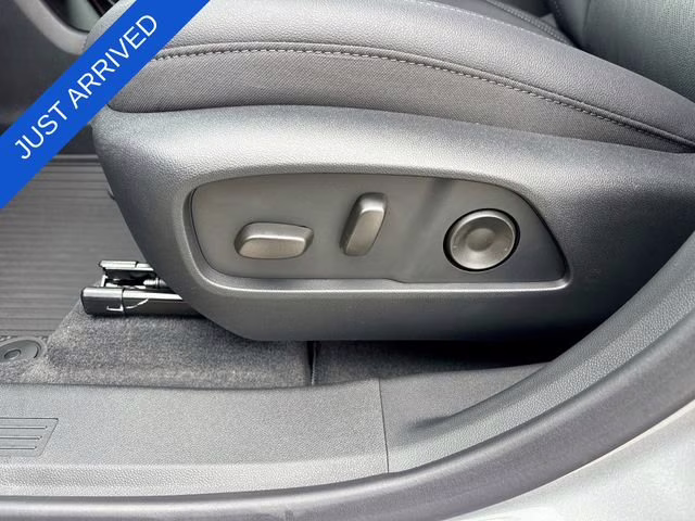 2026 Sterling Gray Metallic Chevrolet Equinox LT FWD SUV