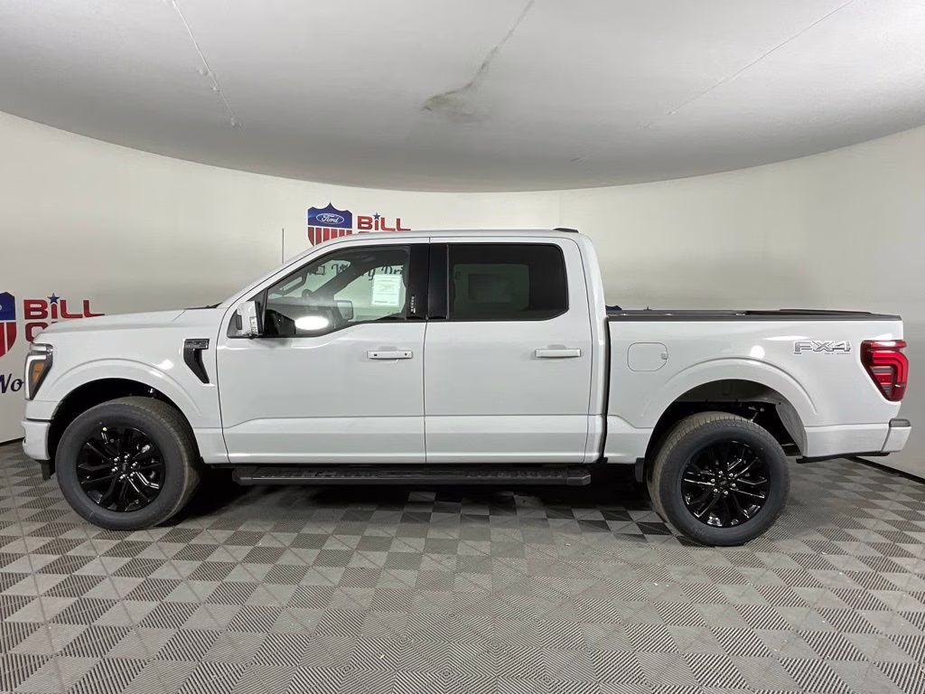 2026 Avalanche Ford F-150 Lariat 4X4 Truck