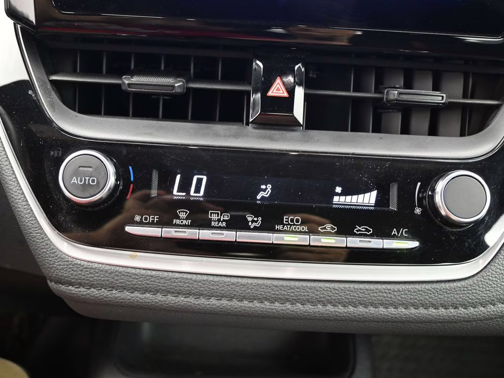 2024 Celestite Toyota Corolla SE FWD Sedan