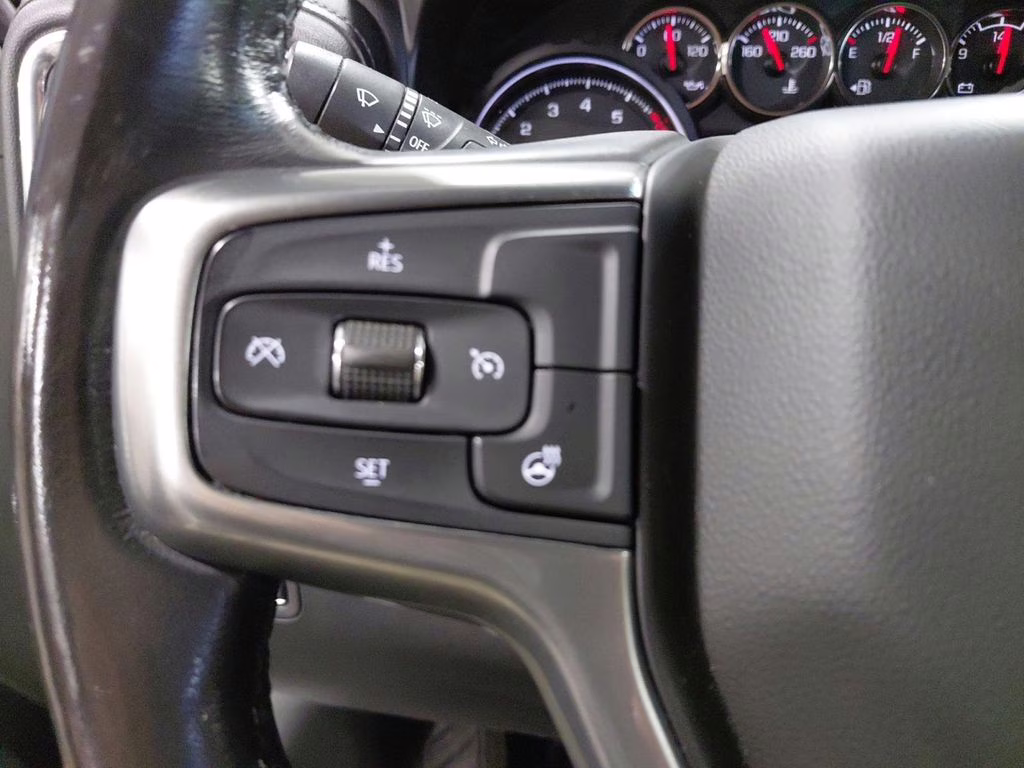 2020 Black Chevrolet Silverado 1500 LT w/Trailer Camera & Convenience 2 Pkgs 4X4 Truck