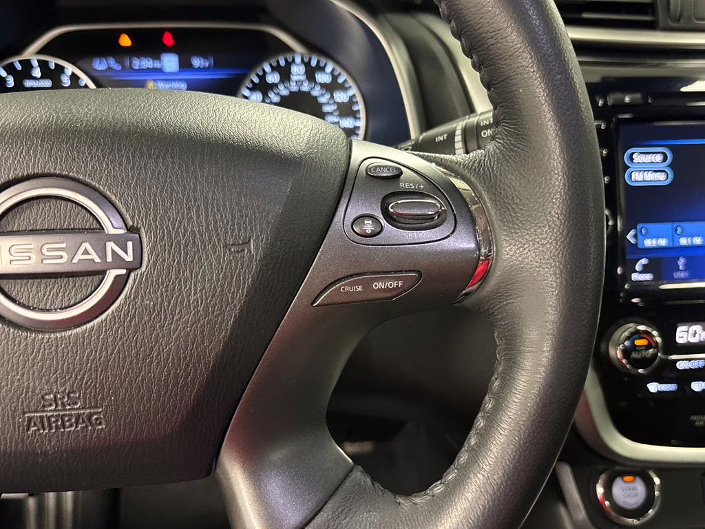 2023 Gun Metallic Nissan Murano SL FWD SUV