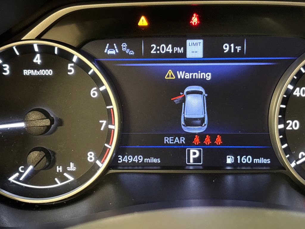 2023 Gun Metallic Nissan Murano SL FWD SUV