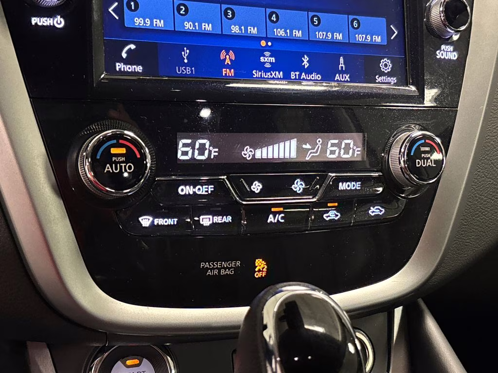 2023 Gun Metallic Nissan Murano SL FWD SUV