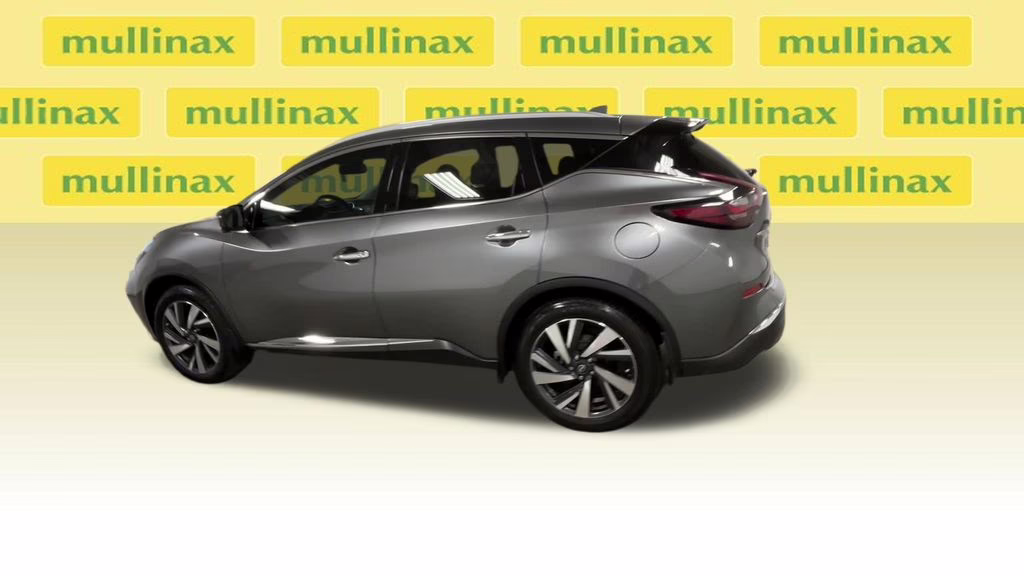 2023 Gun Metallic Nissan Murano SL FWD SUV