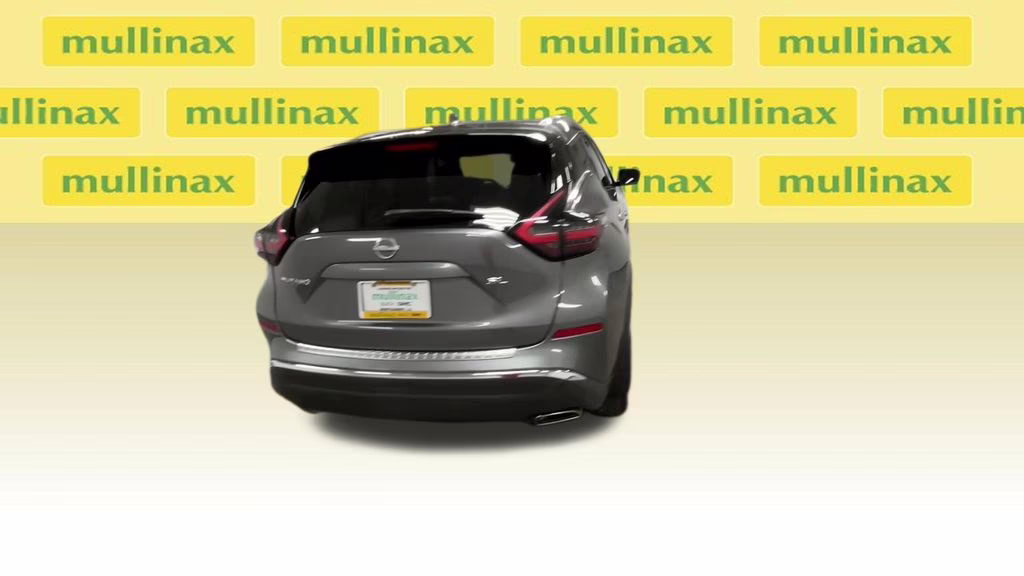 2023 Gun Metallic Nissan Murano SL FWD SUV