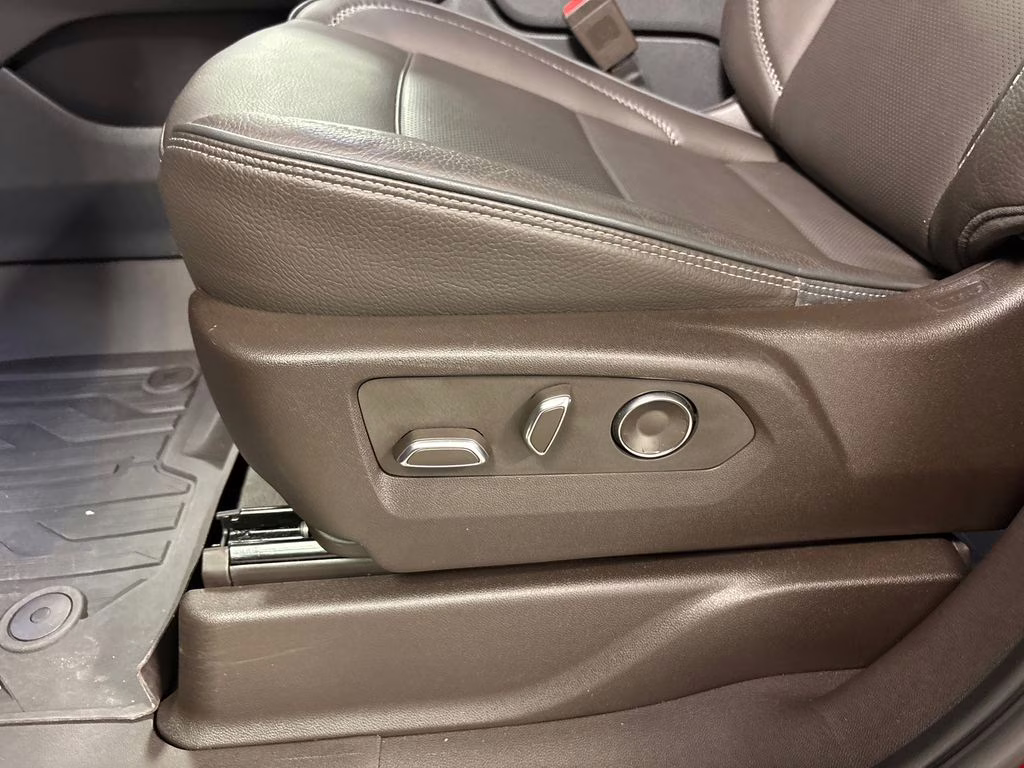 2024 Volcanic Red Tintcoat GMC Yukon Denali 4X4 SUV