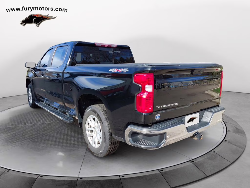 2020 Black Chevrolet Silverado 1500 LT w/Trailer Camera & Convenience 2 Pkgs 4X4 Truck