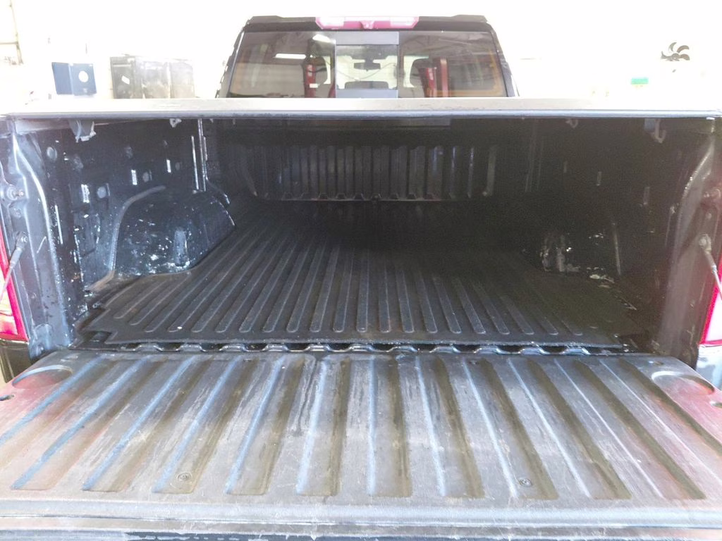 2020 Black Chevrolet Silverado 1500 LT w/Trailer Camera & Convenience 2 Pkgs 4X4 Truck