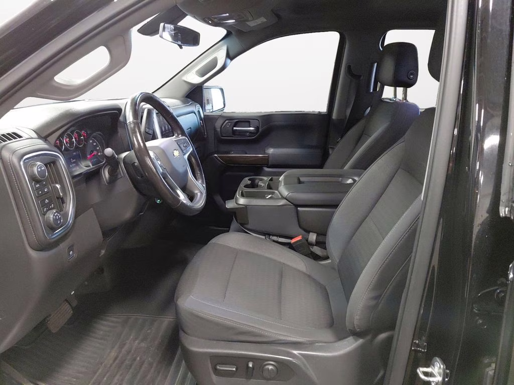 2020 Black Chevrolet Silverado 1500 LT w/Trailer Camera & Convenience 2 Pkgs 4X4 Truck