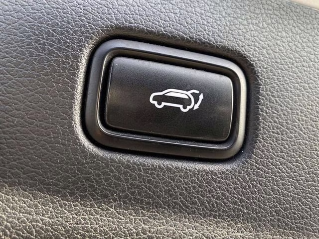 2020 Hyper White Hyundai Palisade SEL FWD SUV