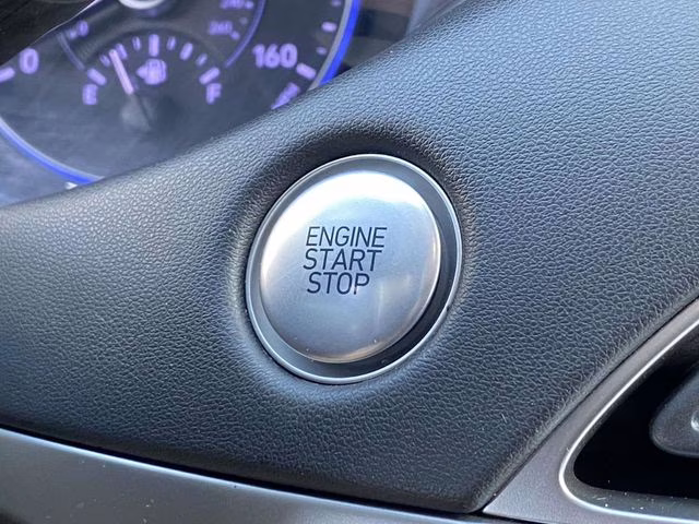 2020 Hyper White Hyundai Palisade SEL FWD SUV