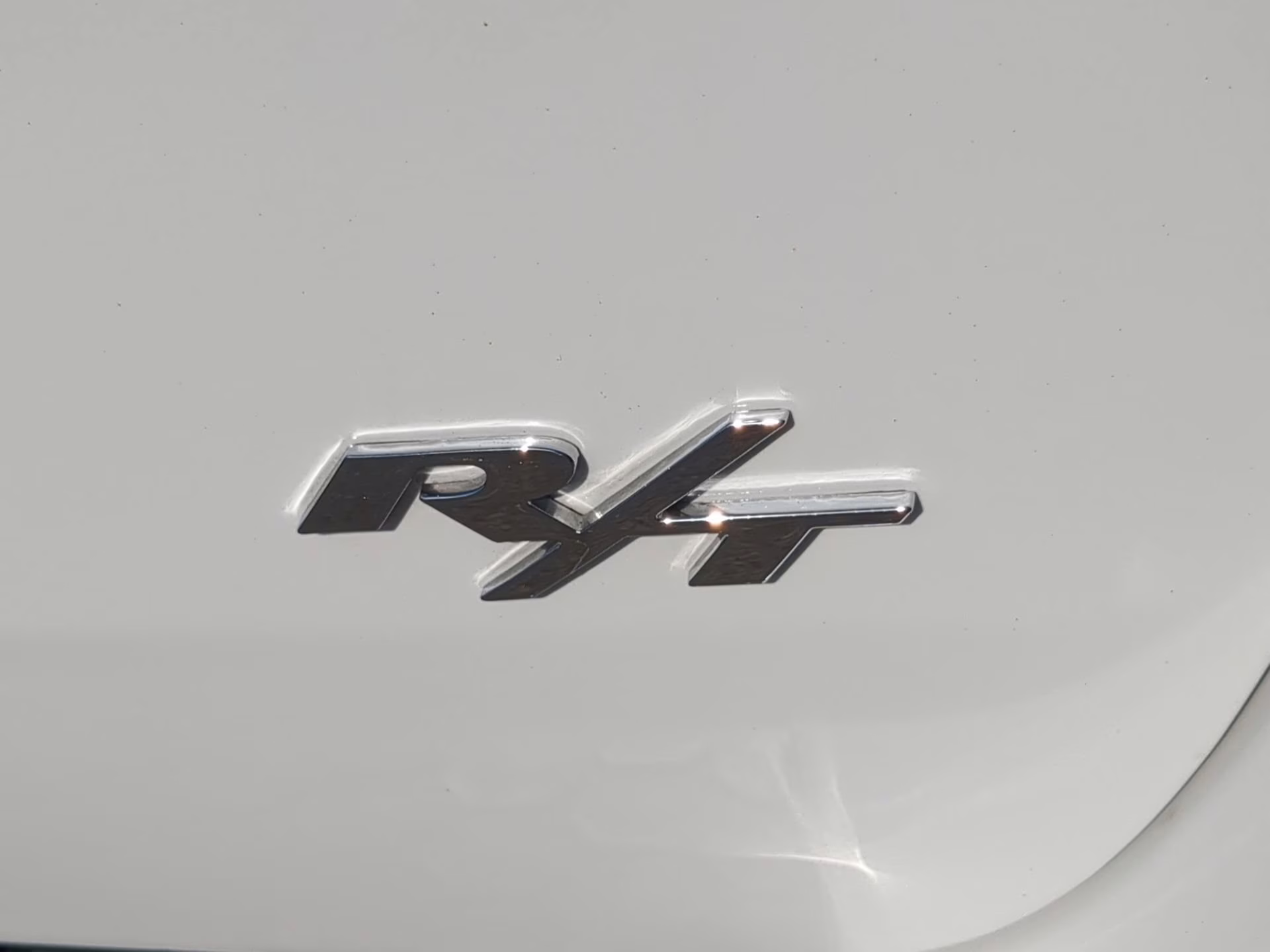 2022 White Knuckle Clearcoat Dodge Durango R/T RWD SUV