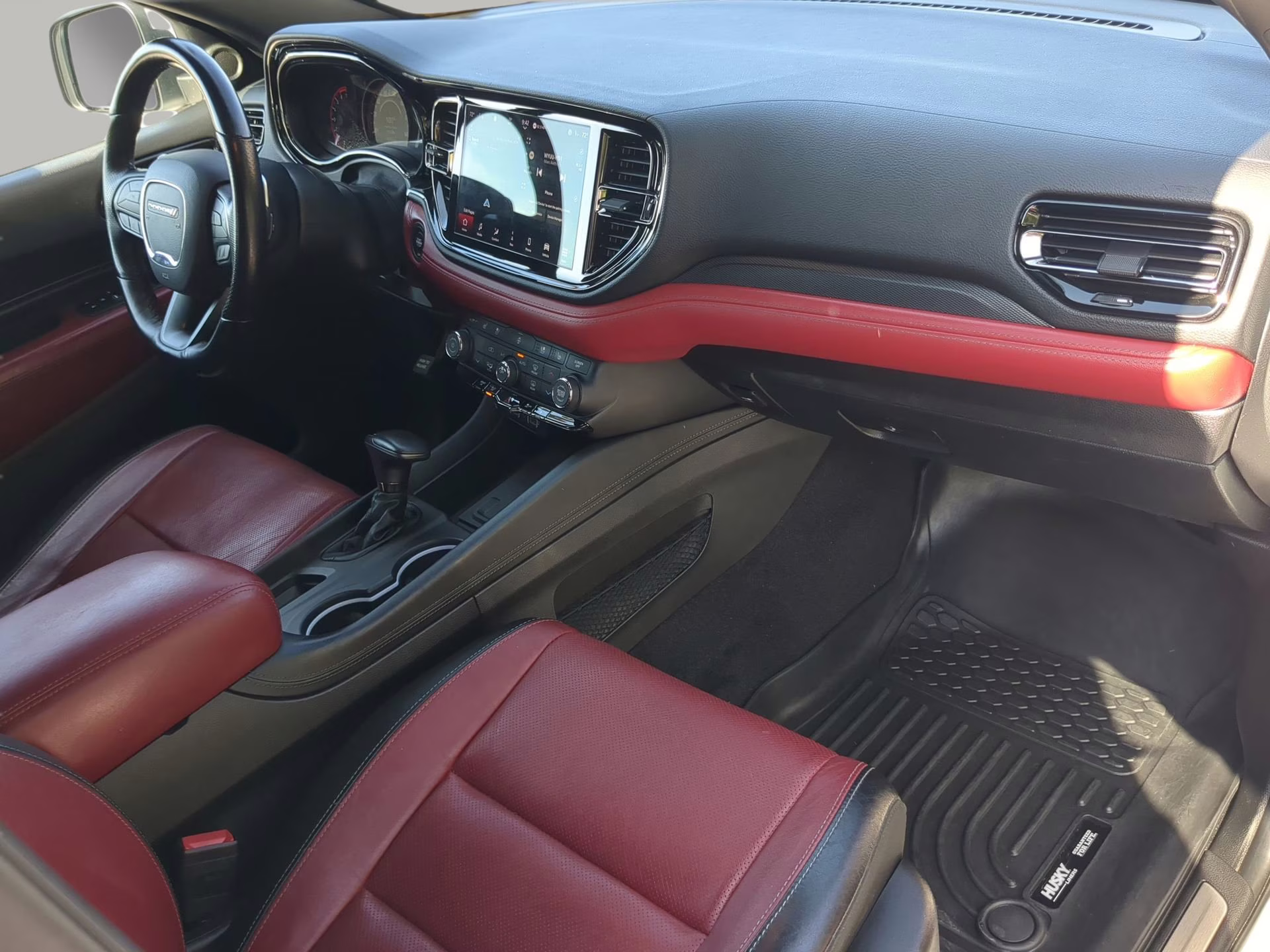 2022 White Knuckle Clearcoat Dodge Durango R/T RWD SUV