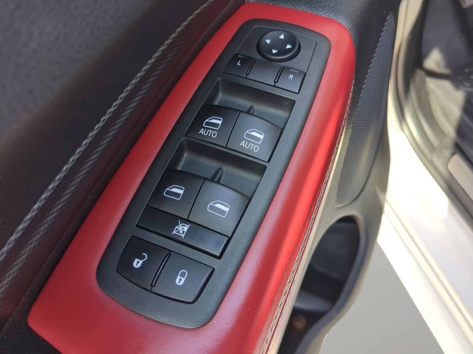 2022 White Knuckle Clearcoat Dodge Durango R/T RWD SUV