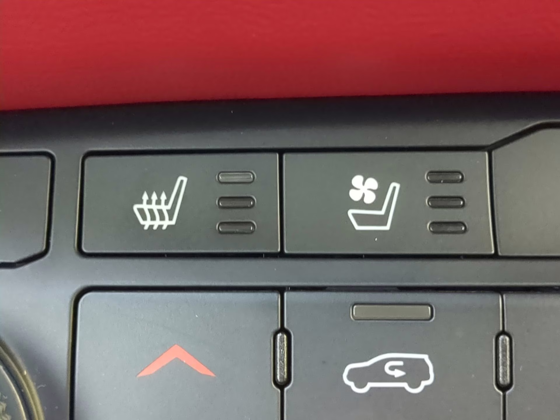 2022 White Knuckle Clearcoat Dodge Durango R/T RWD SUV