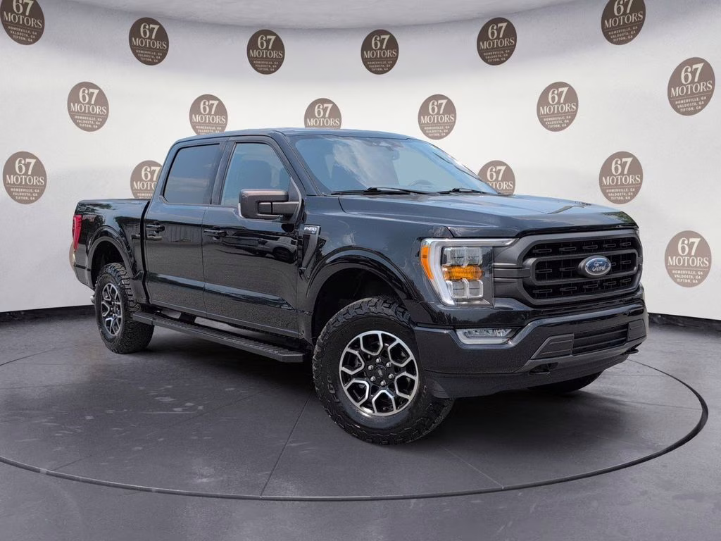 2023 Black Metallic Ford F-150 XLT 4X4 Truck