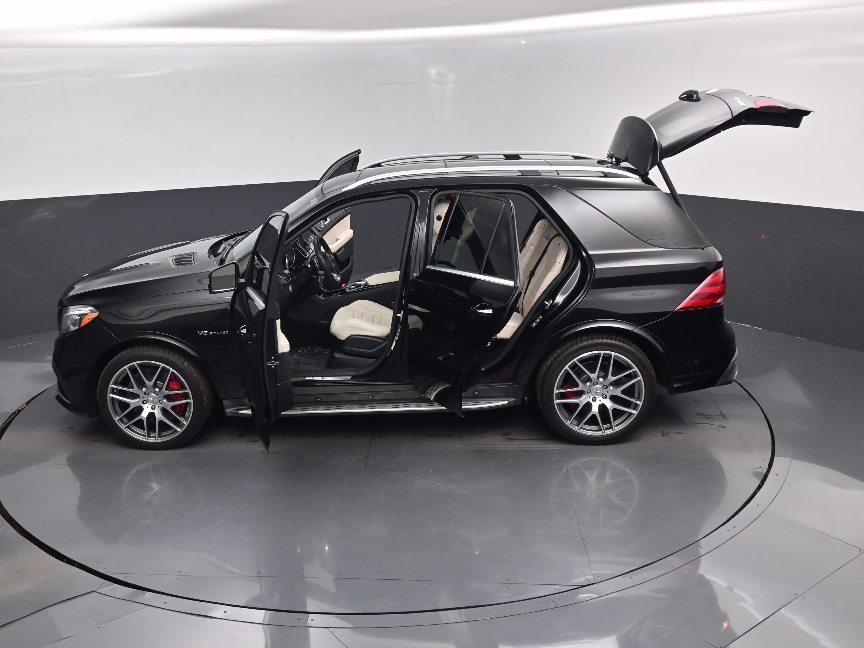 2016 Black Mercedes-Benz GLE GLE 63 AMG AWD SUV