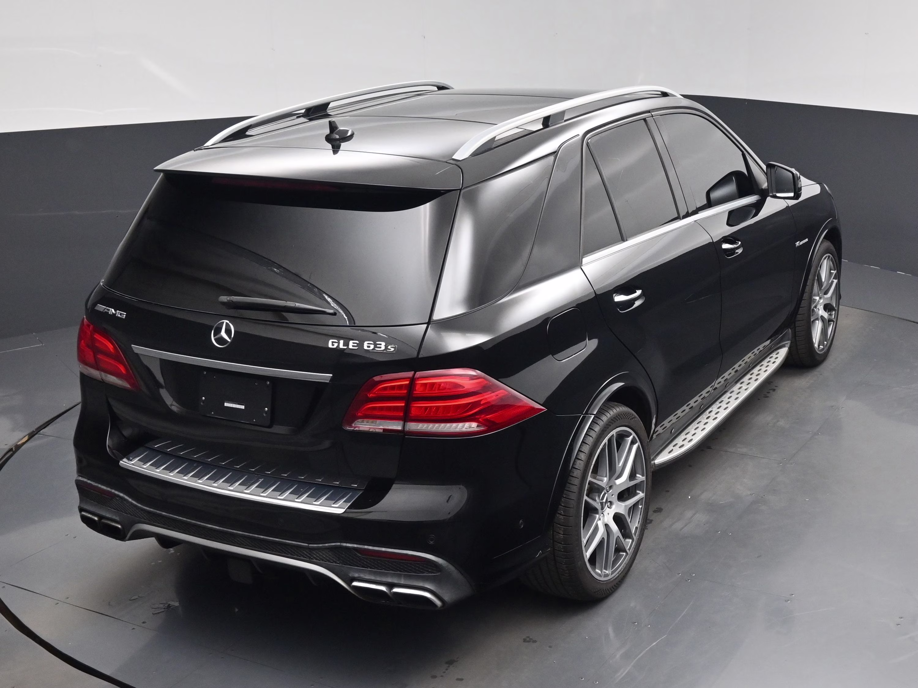 2016 Black Mercedes-Benz GLE GLE 63 AMG AWD SUV
