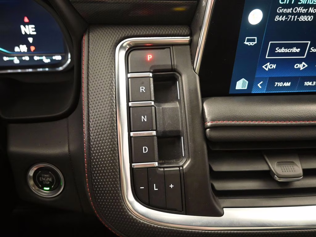 2022 Iridescent Pearl Tricoat Chevrolet Suburban RST 4X4 SUV