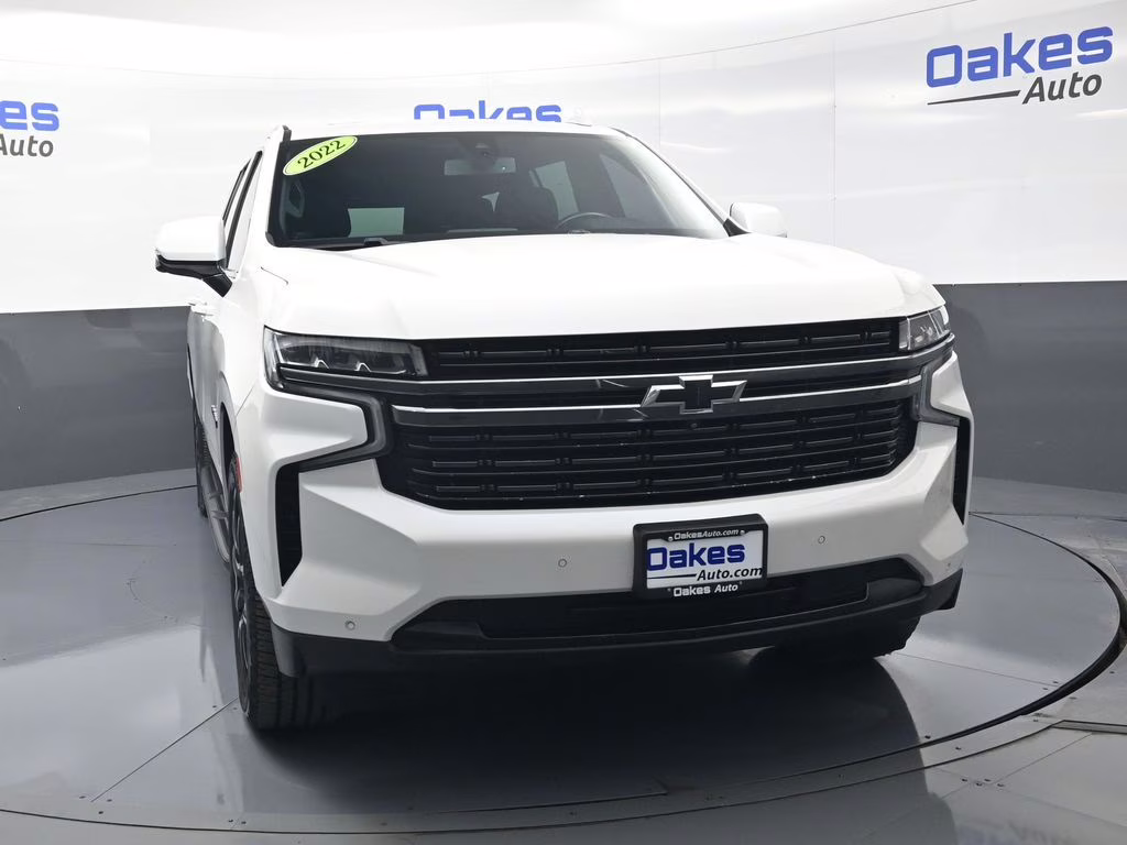 2022 Iridescent Pearl Tricoat Chevrolet Suburban RST 4X4 SUV