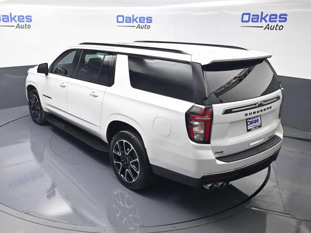 2022 Iridescent Pearl Tricoat Chevrolet Suburban RST 4X4 SUV