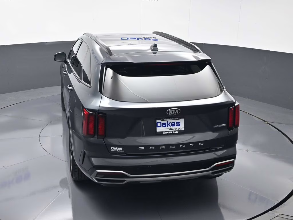 2021 Gravity Gray Kia Sorento EX FWD SUV