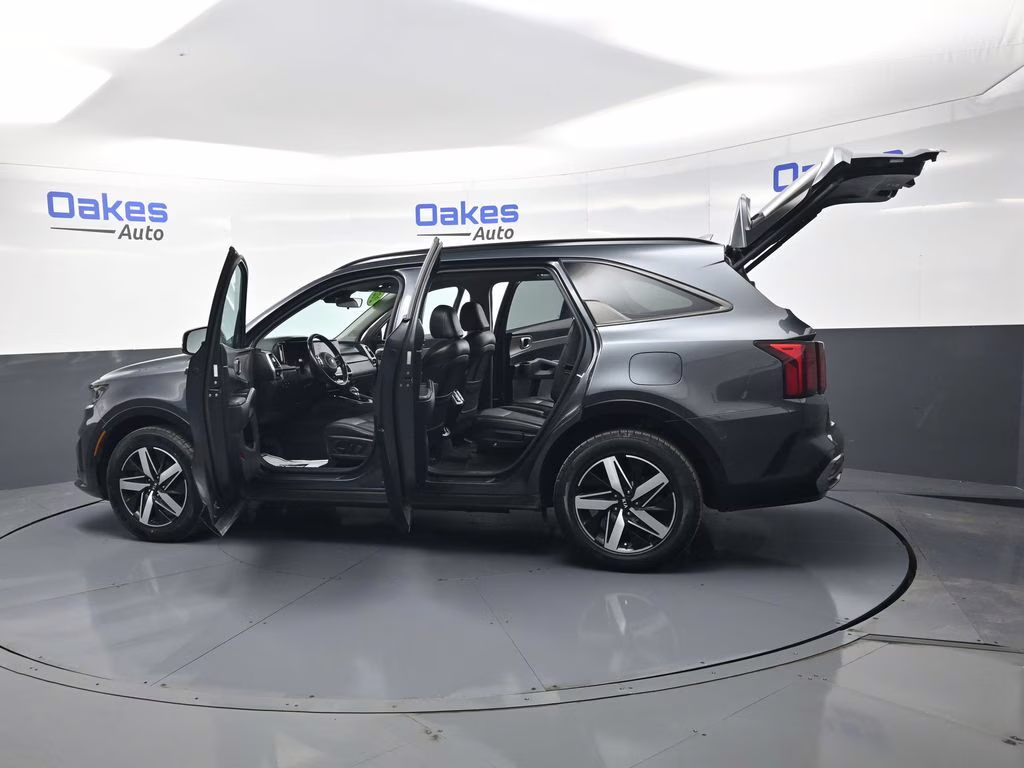 2021 Gravity Gray Kia Sorento EX FWD SUV