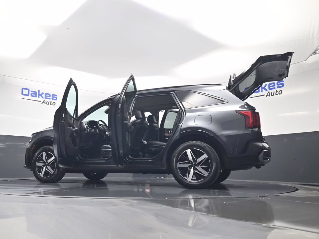 2021 Gravity Gray Kia Sorento EX FWD SUV