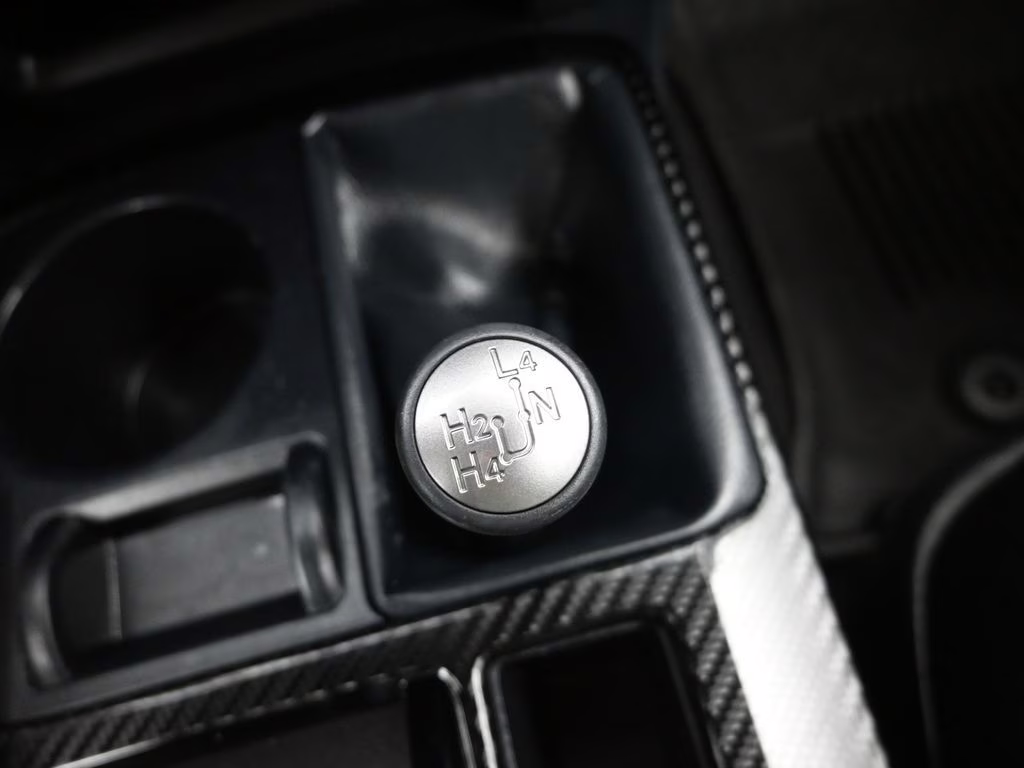 2018 Super White Toyota 4Runner TRD Off-Road Premium 4X4 SUV