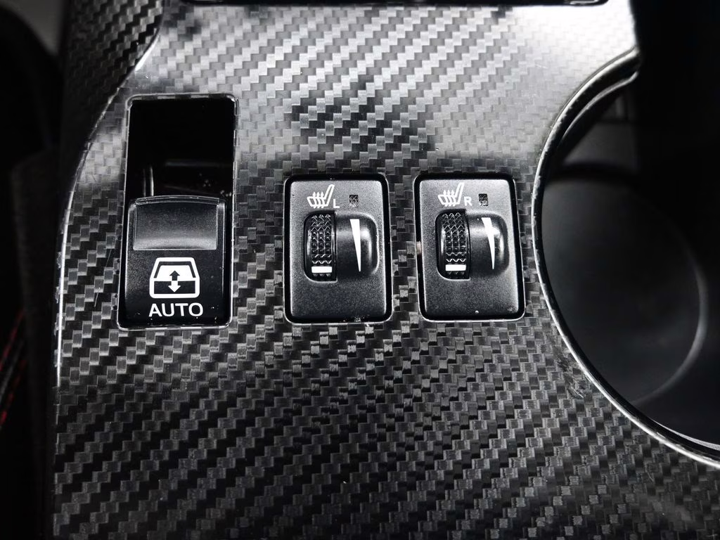 2018 Super White Toyota 4Runner TRD Off-Road Premium 4X4 SUV