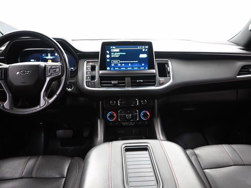 2022 Iridescent Pearl Tricoat Chevrolet Suburban RST 4X4 SUV