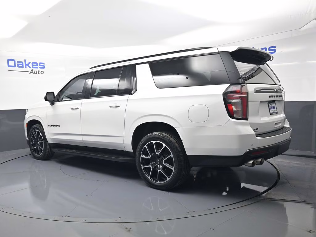 2022 Iridescent Pearl Tricoat Chevrolet Suburban RST 4X4 SUV