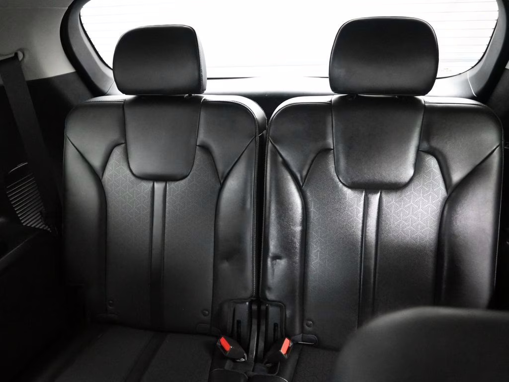 2021 Gravity Gray Kia Sorento EX FWD SUV