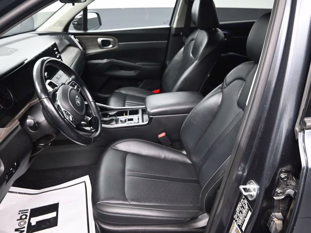 2021 Gravity Gray Kia Sorento EX FWD SUV