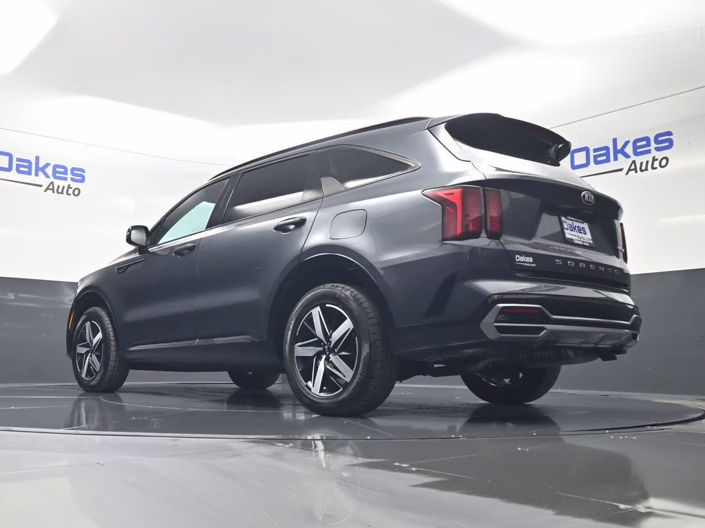2021 Gravity Gray Kia Sorento EX FWD SUV