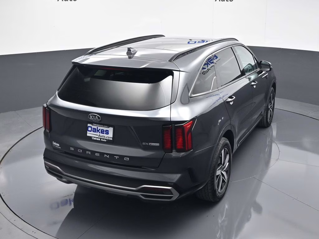2021 Gravity Gray Kia Sorento EX FWD SUV