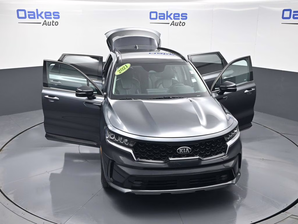 2021 Gravity Gray Kia Sorento EX FWD SUV