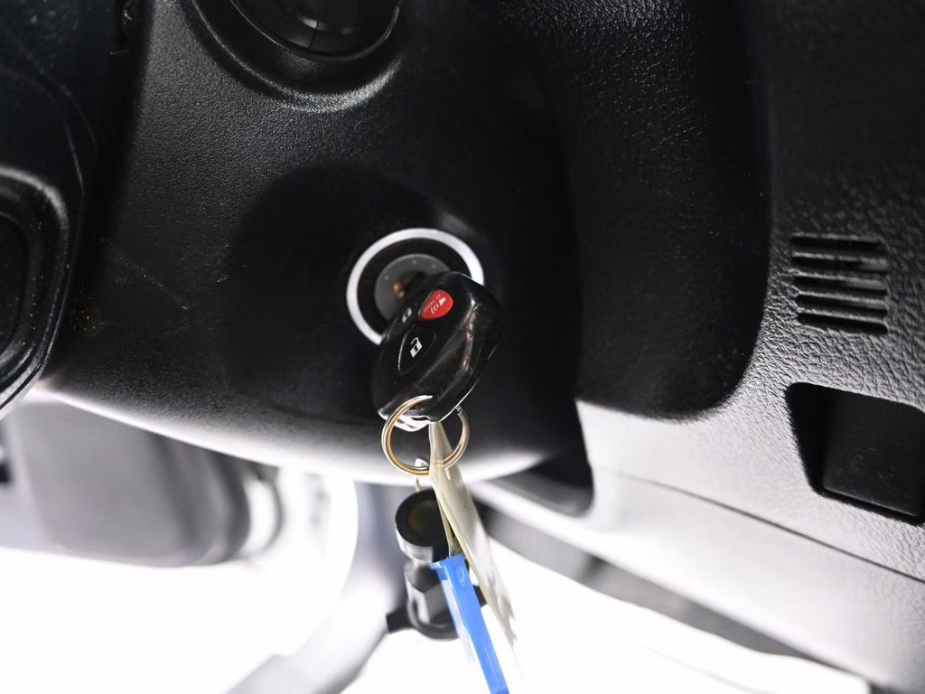 2018 Super White Toyota 4Runner TRD Off-Road Premium 4X4 SUV