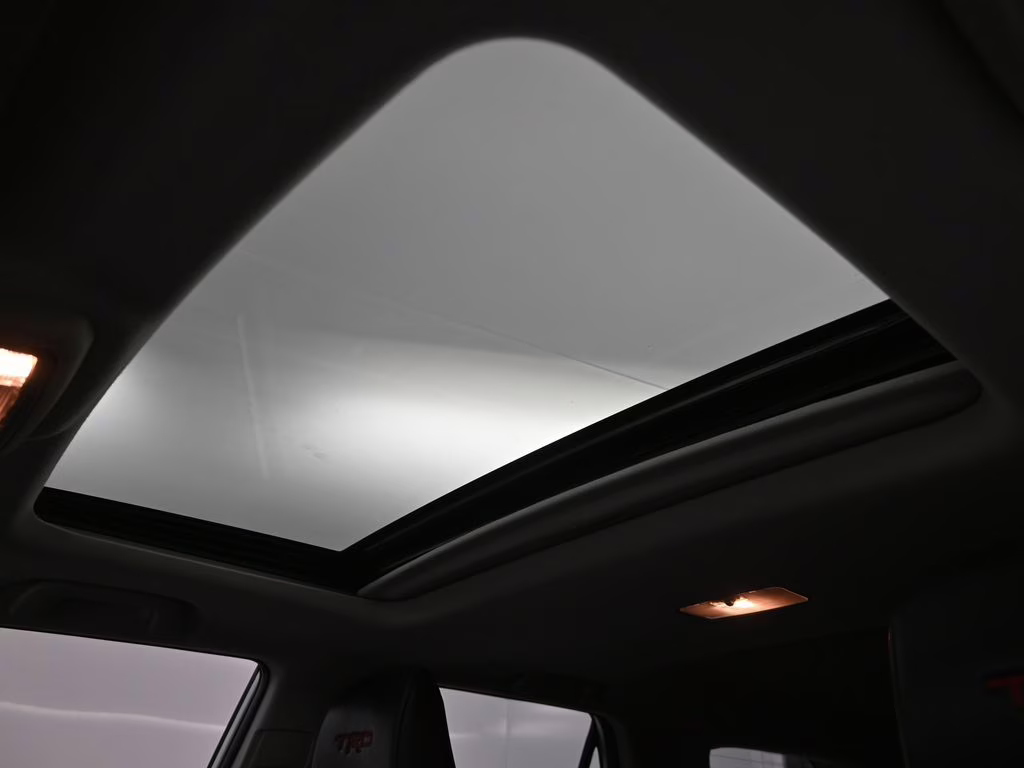 2018 Super White Toyota 4Runner TRD Off-Road Premium 4X4 SUV