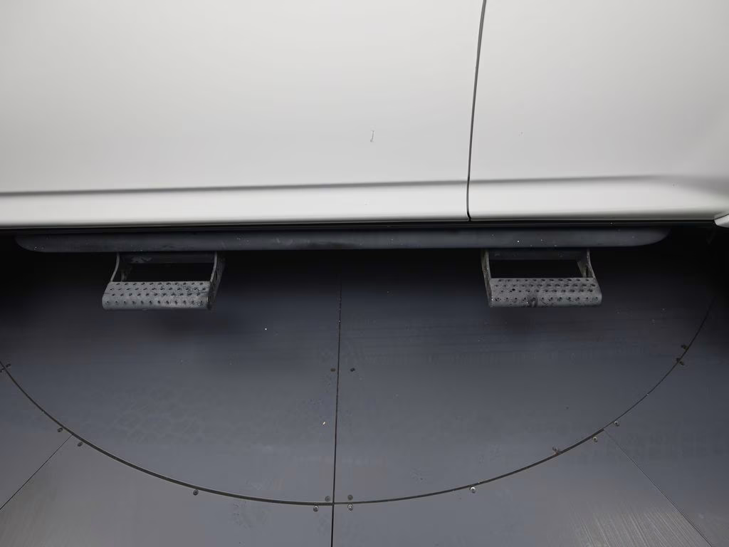 2018 Super White Toyota 4Runner TRD Off-Road Premium 4X4 SUV