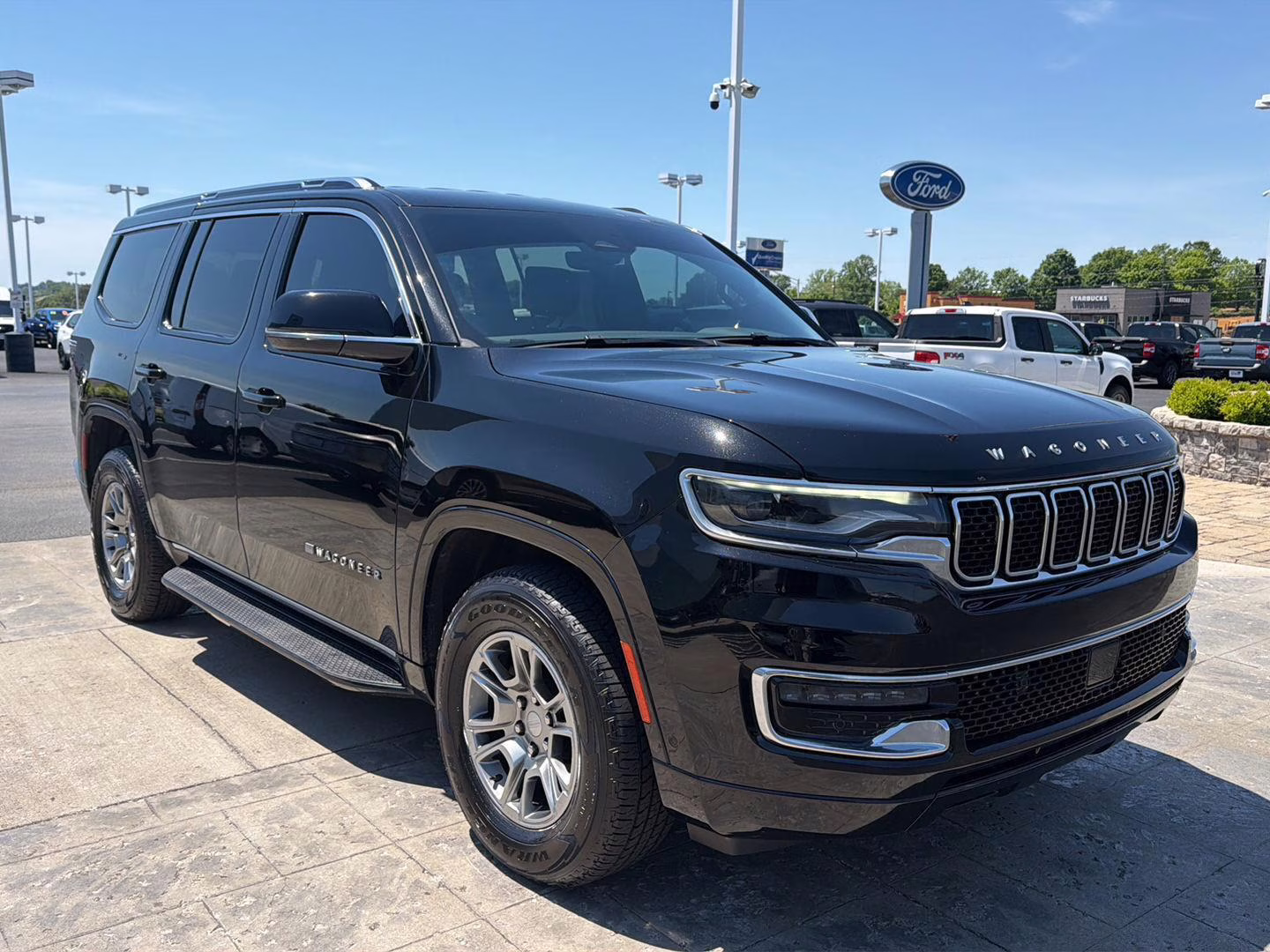 2024 Diamond Black Crystal Pearlcoat Jeep Wagoneer 4X4 4X4 SUV