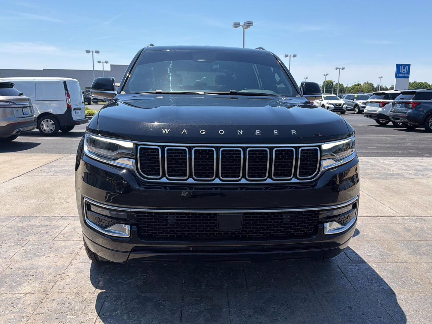 2024 Diamond Black Crystal Pearlcoat Jeep Wagoneer 4X4 4X4 SUV