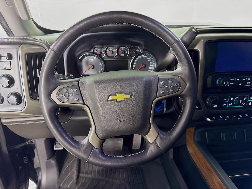 2018 Black Chevrolet Silverado 2500HD High Country 4X4 Truck