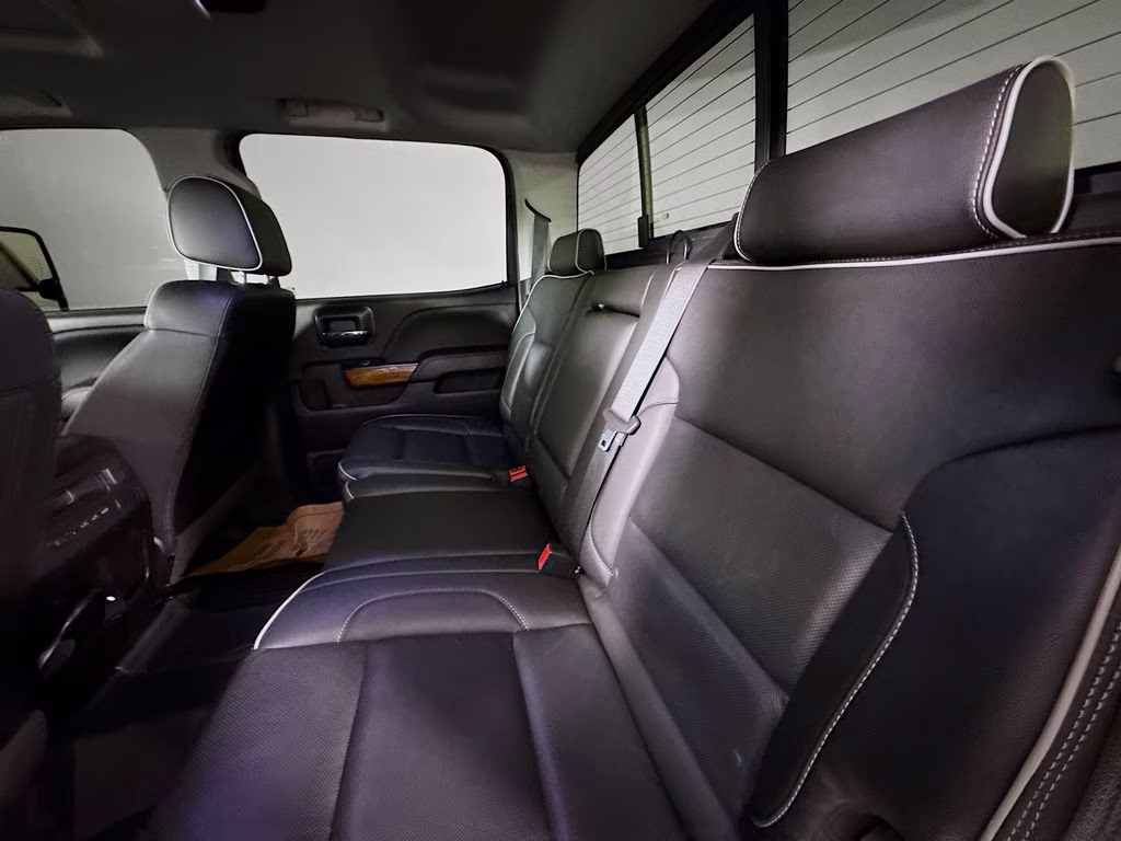 2018 Black Chevrolet Silverado 2500HD High Country 4X4 Truck
