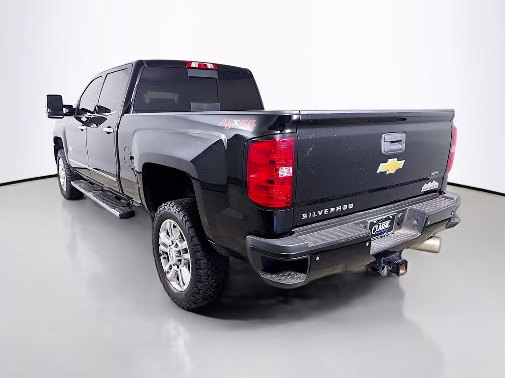 2018 Black Chevrolet Silverado 2500HD High Country 4X4 Truck